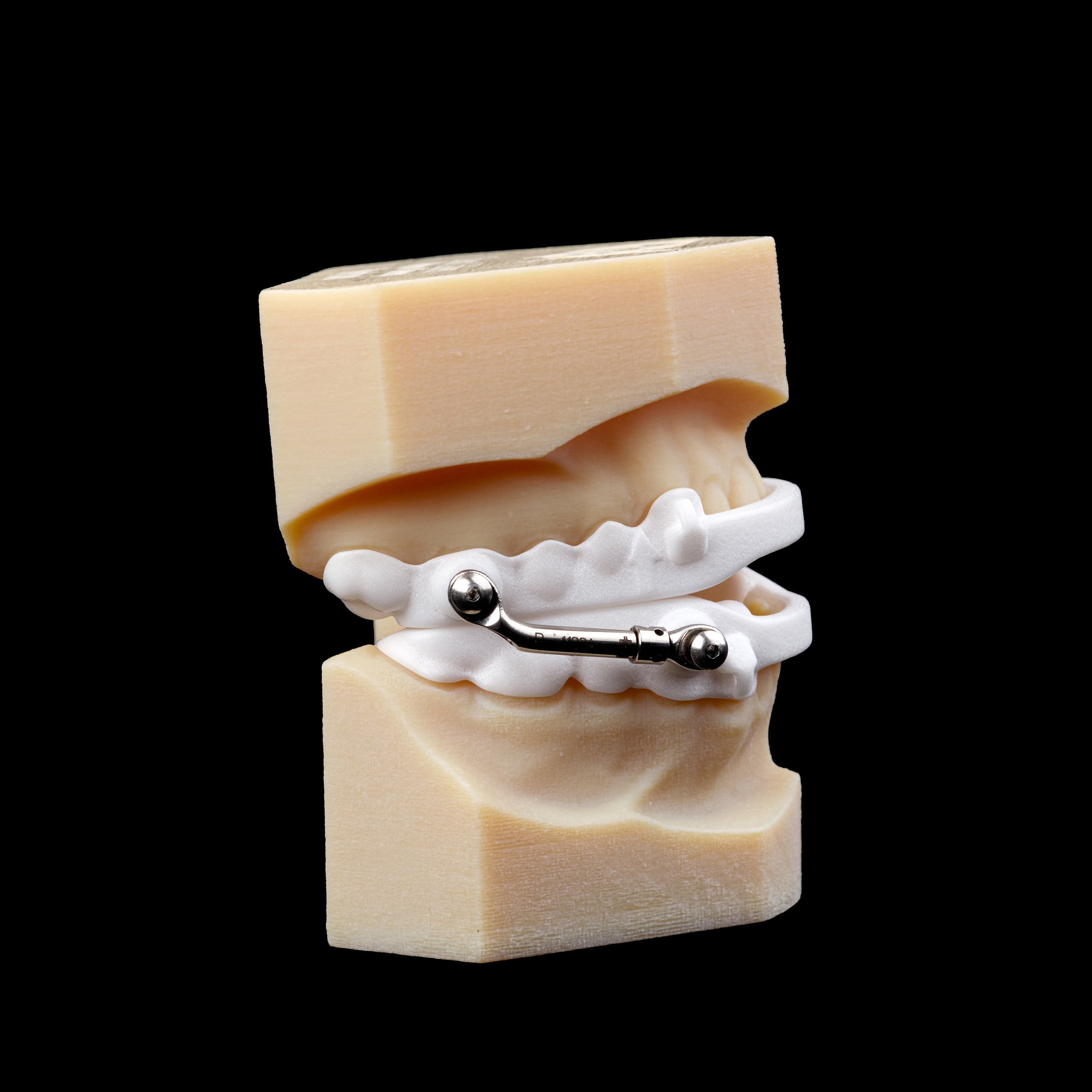 Nylon Sleep Herbst&reg; Appliance on model, right side view
